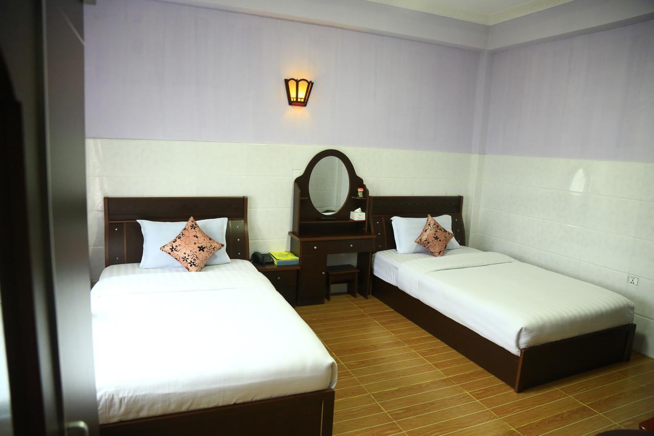 Hotel 99 Pyin Oo Lwin Exterior photo