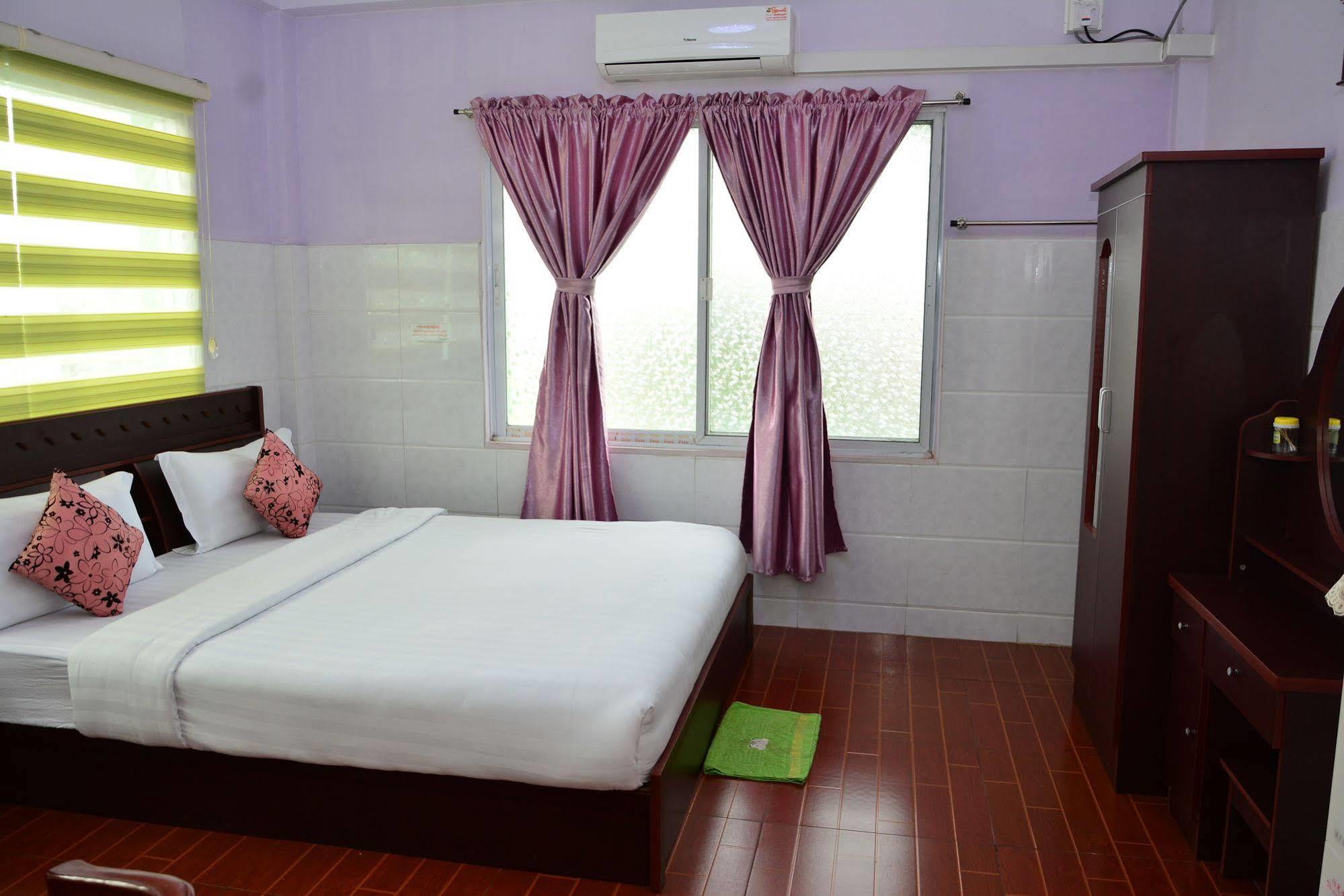 Hotel 99 Pyin Oo Lwin Exterior photo